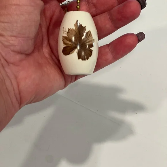 Vintage ceiling fan pulls - Picture 3 of 4